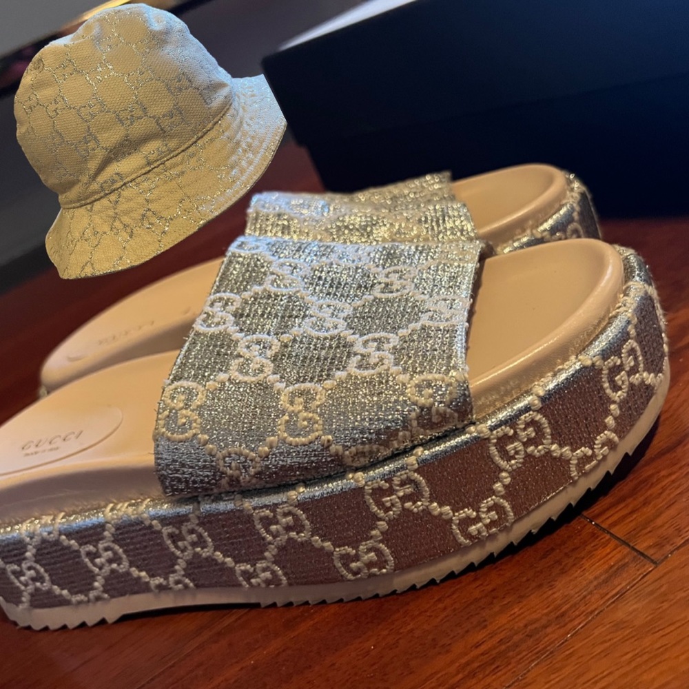 Gucci bucket hat with match Gucci sandal